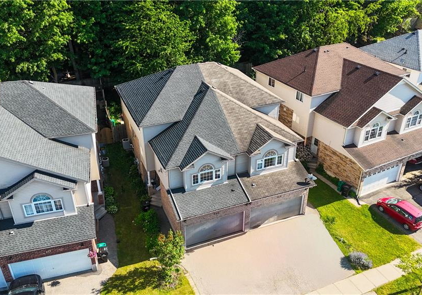 569-activa-avenue-kitchener-ontario-40826457