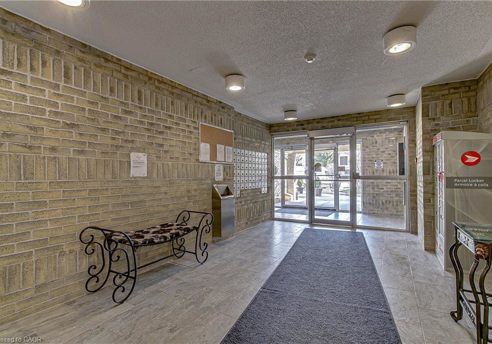 725-deveron-crescent-london-ontario-40826499