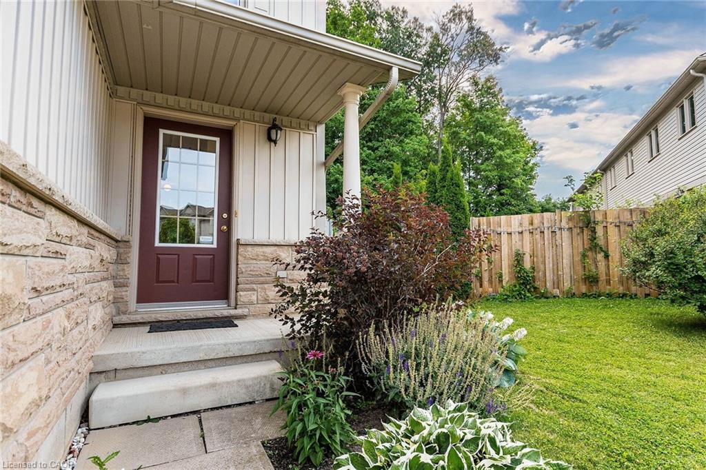 110-activa-avenue-kitchener-ontario-40826514