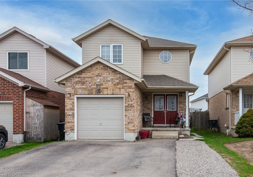 638-windflower-crescent-kitchener-ontario-40826529
