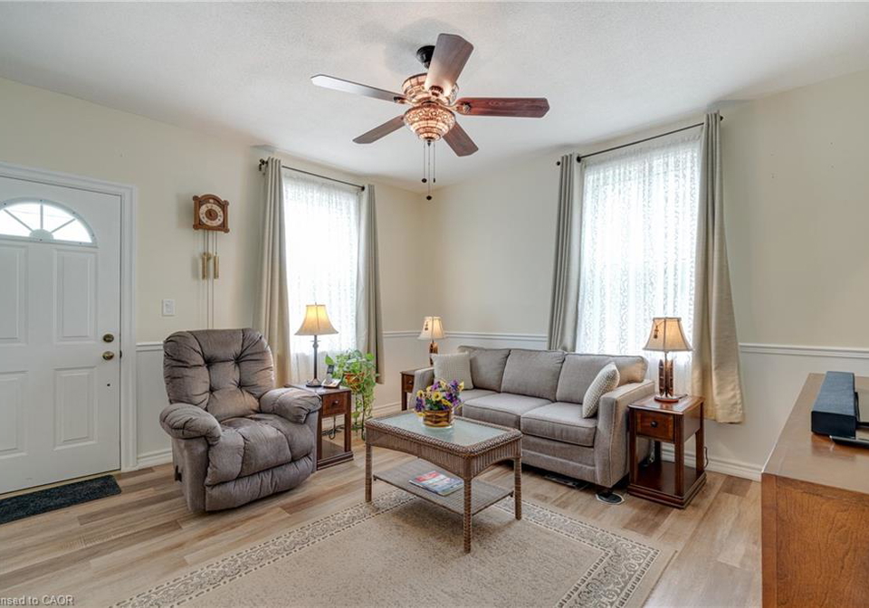 215-whites-road-palmerston-ontario-40826534