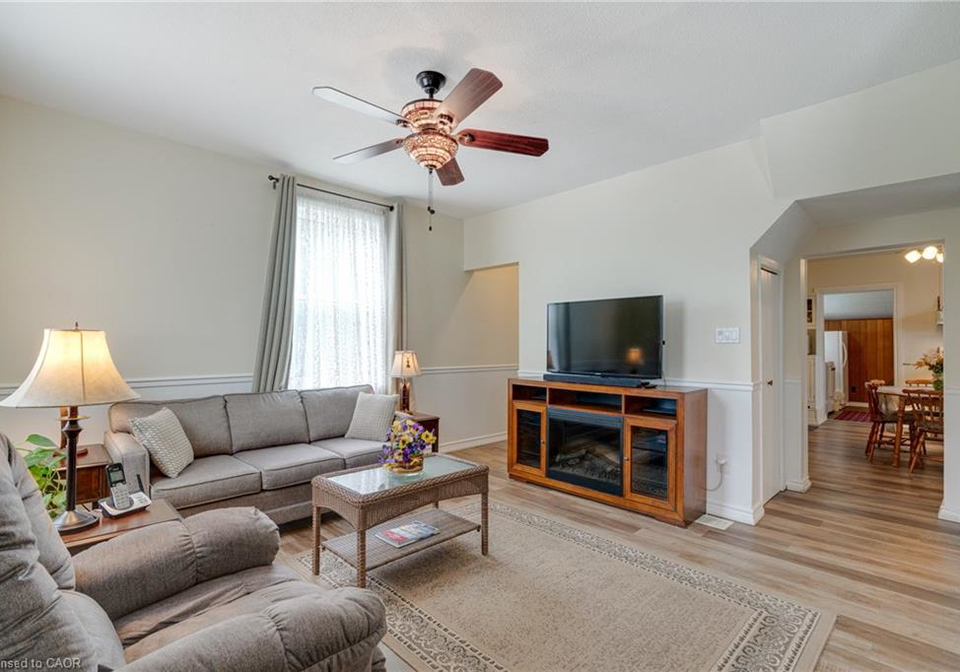 215-whites-road-palmerston-ontario-40826534