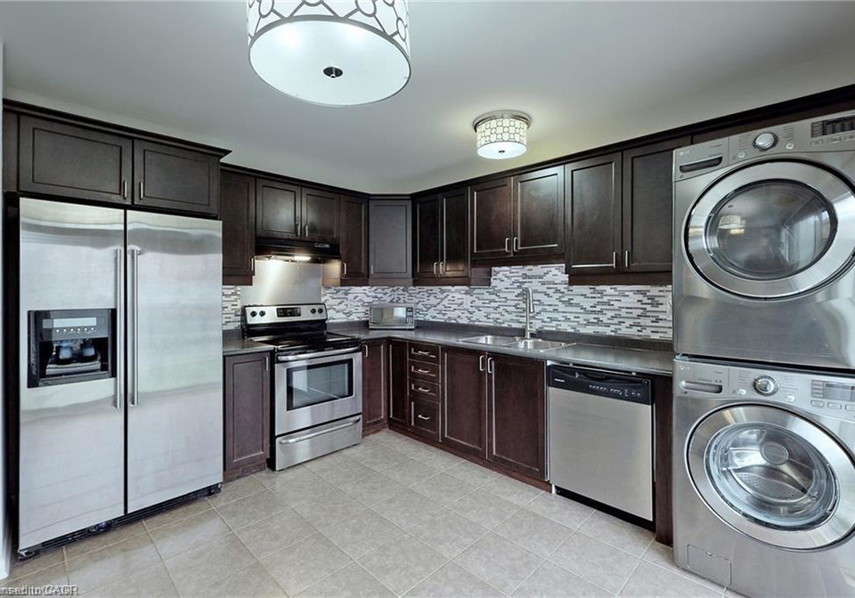 1005-farmstead-drive-milton-ontario-40826572