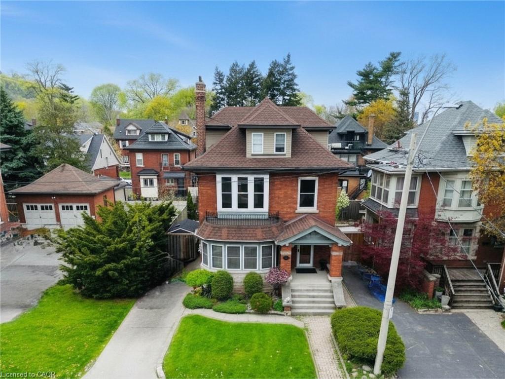 102-eastbourne-avenue-hamilton-ontario-40826580