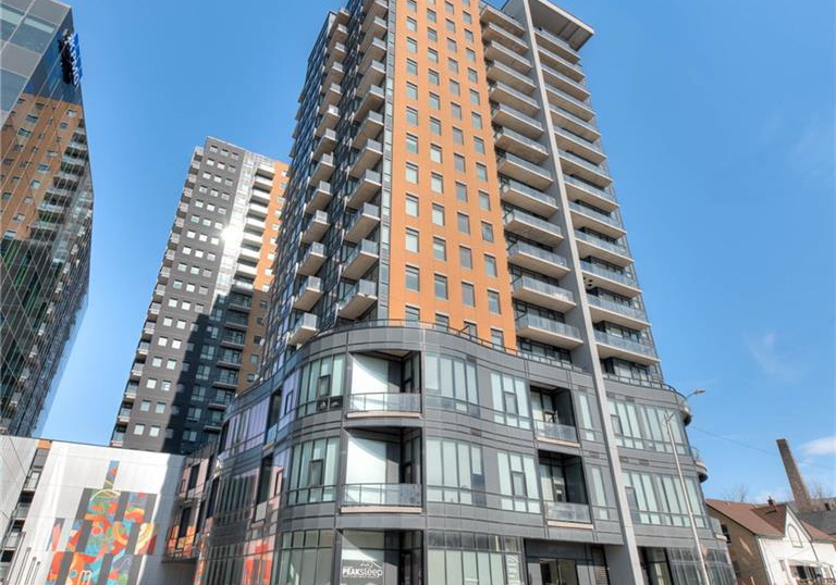 100-garment-street-kitchener-ontario-40826598