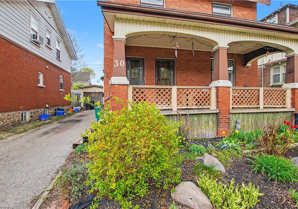 30-hohner-avenue-kitchener-ontario-40826603
