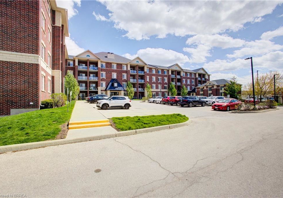 1440-gordon-street-guelph-ontario-40826615