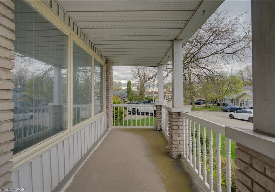207-linden-drive-cambridge-ontario-40826642