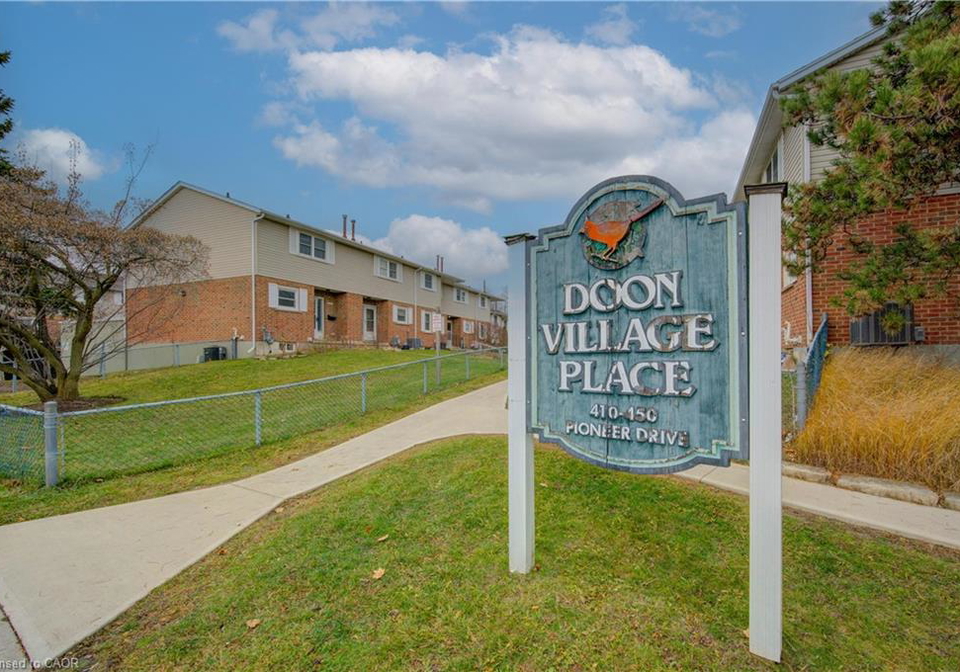440-pioneer-drive-kitchener-ontario-40826653