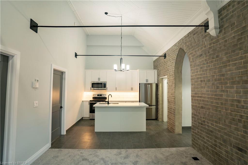 130-elgin-street-brantford-ontario-40826776