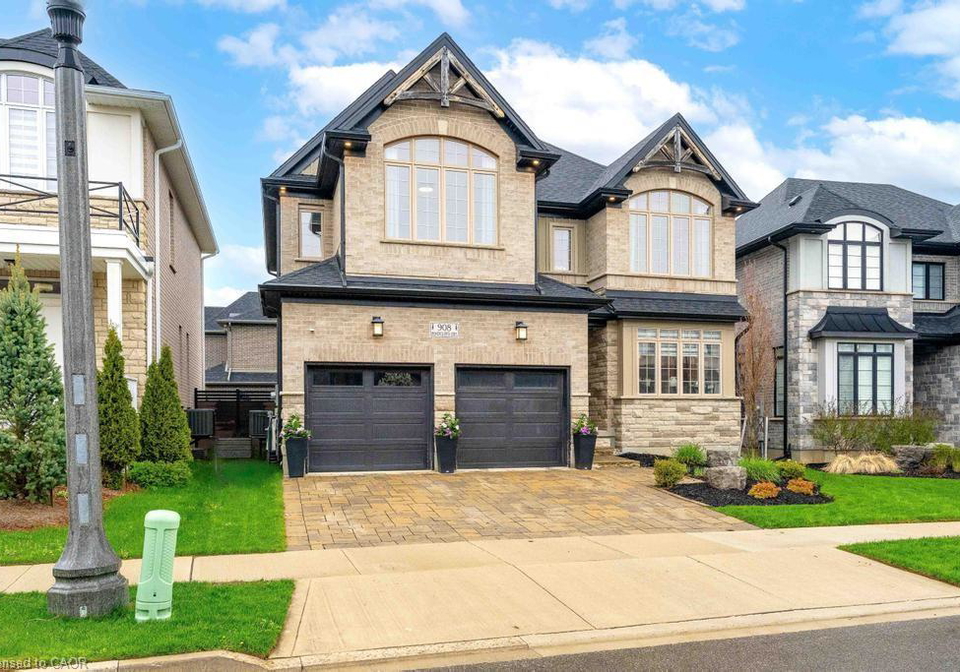 908-pondcliffe-court-kitchener-ontario-40826784