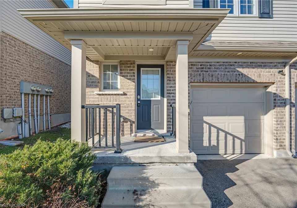 50-pinnacle-drive-kitchener-ontario-40826802