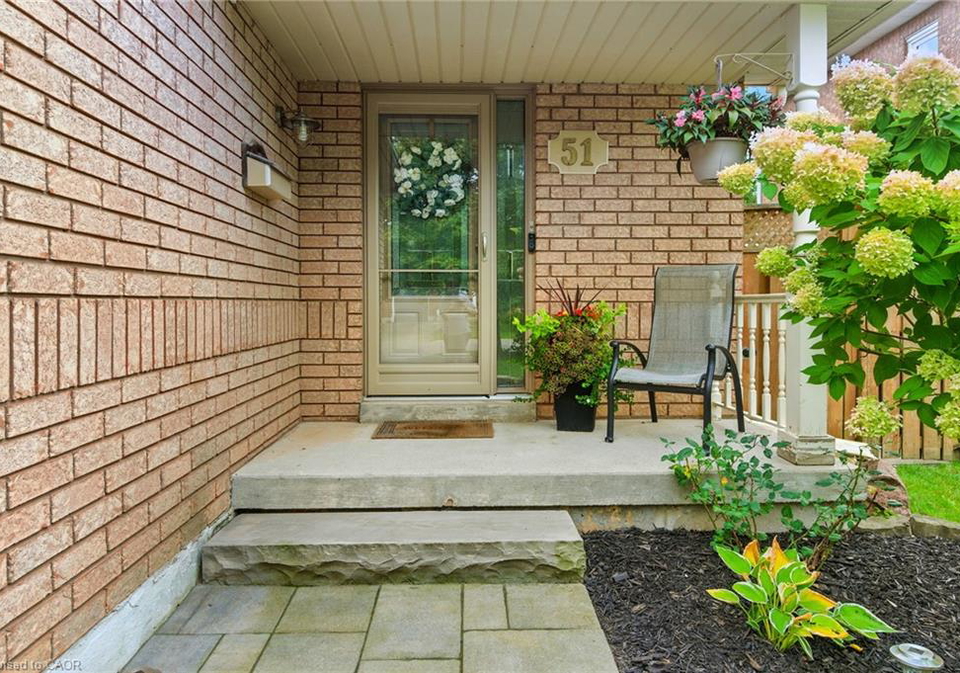 51-harnesworth-crescent-hamilton-ontario-40826816