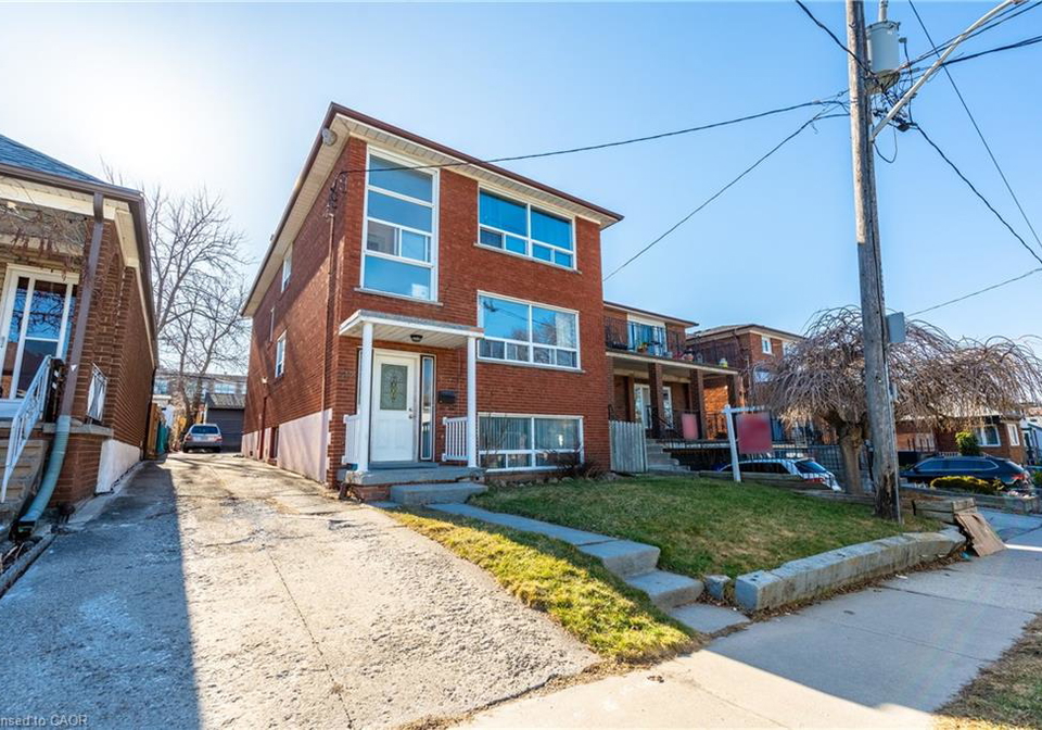 312-atlas-avenue-york-ontario-40826819