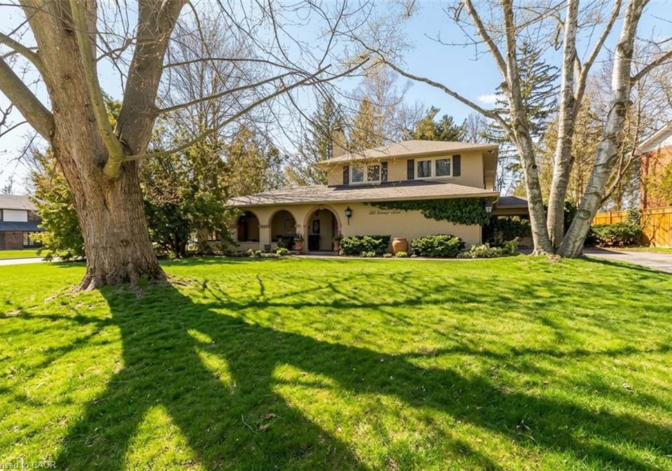 150-cairncroft-road-oakville-ontario-40826856