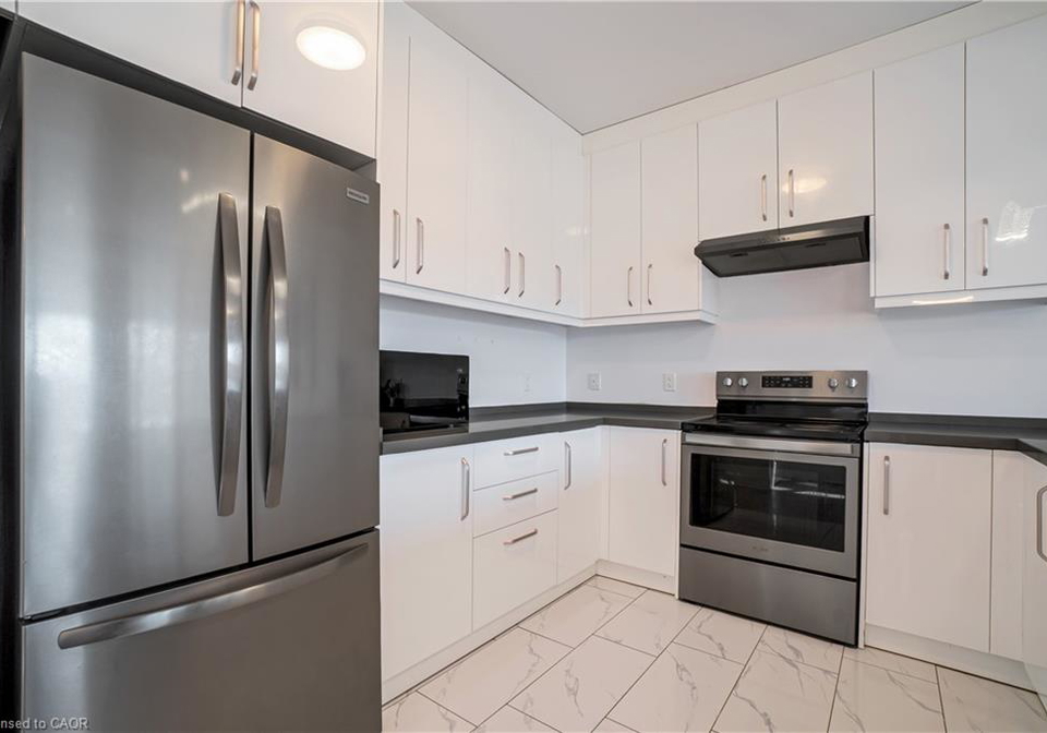 2621-holbrook-drive-middlesex-centre-ontario-40826907