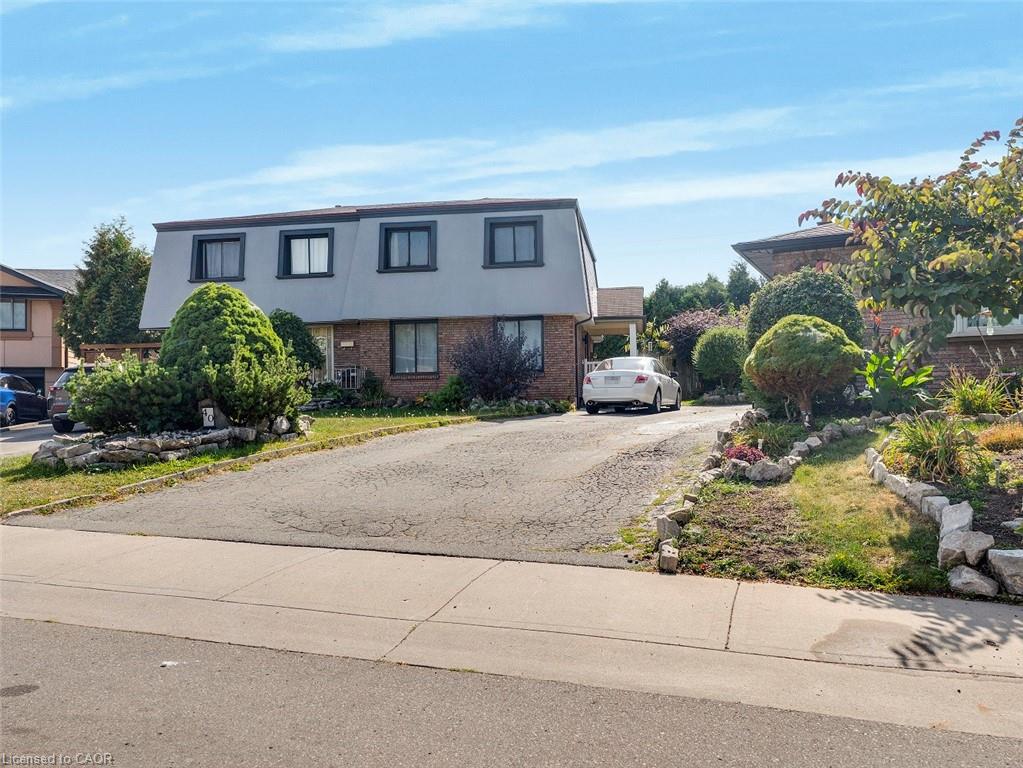 40-yeoville-court-hamilton-ontario-40826935