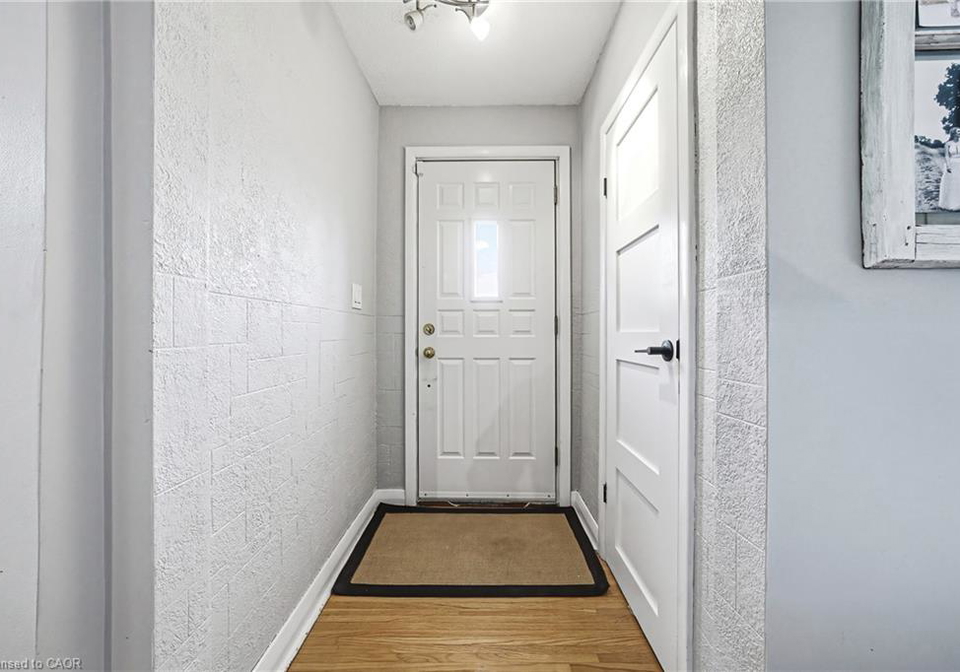 94-irene-avenue-hamilton-ontario-40826941