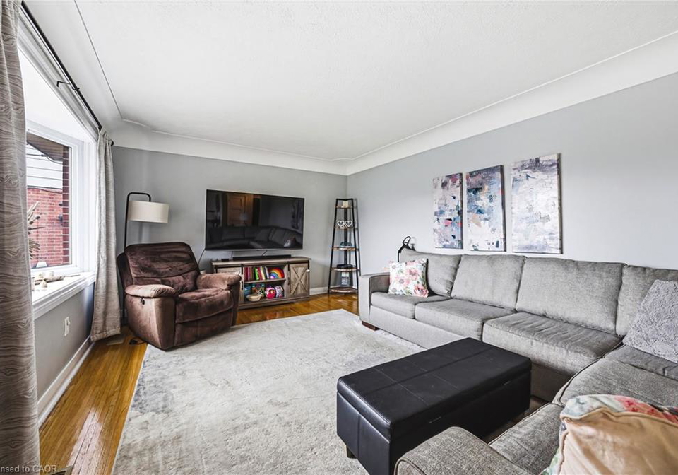 94-irene-avenue-hamilton-ontario-40826941