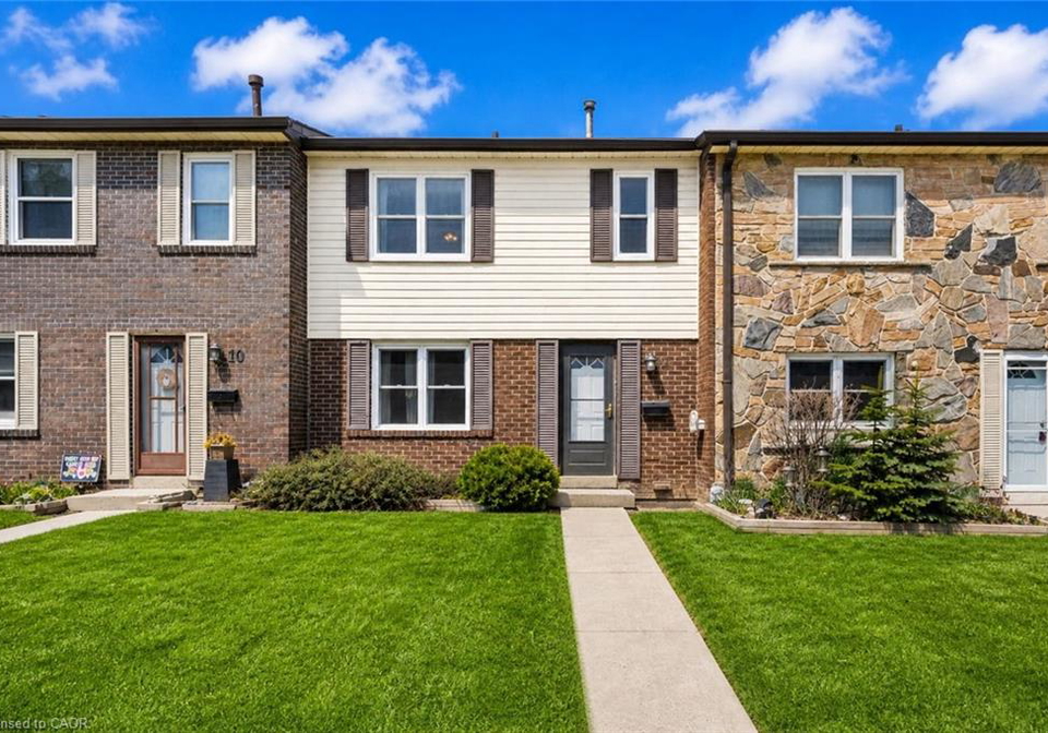 2825-gananoque-drive-mississauga-ontario-40826955