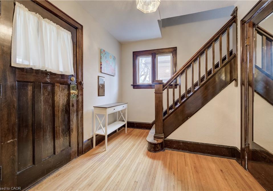 94-stirling-avenue-n-kitchener-ontario-40826962