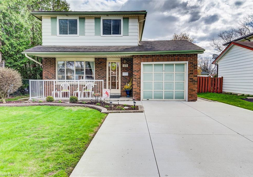 17-forest-glen-court-kitchener-ontario-40826964