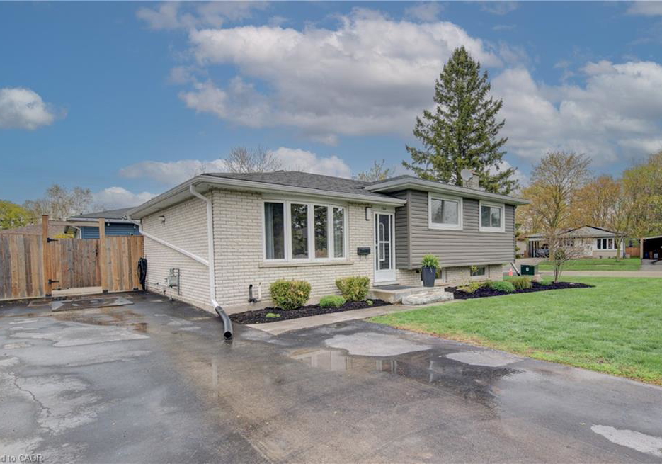 126-webster-street-new-hamburg-ontario-40826990