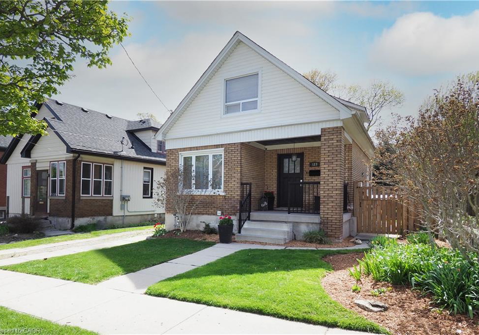 123-samuel-street-kitchener-ontario-40826999