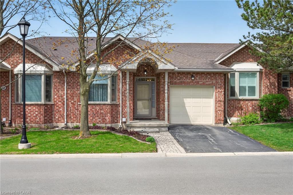 44-twentyplace-boulevard-mount-hope-ontario-40827075