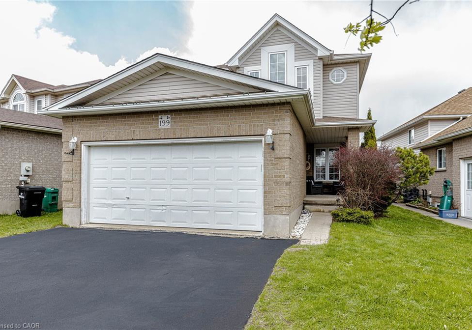 199-gatehouse-drive-cambridge-ontario-40827076