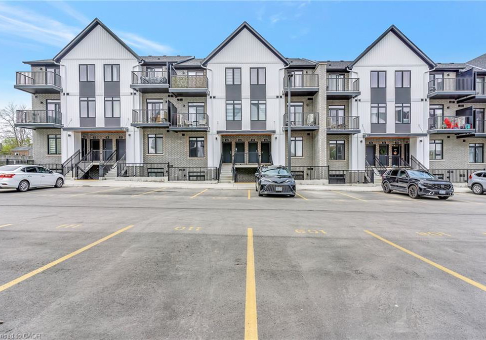 405-myers-road-cambridge-ontario-40827103