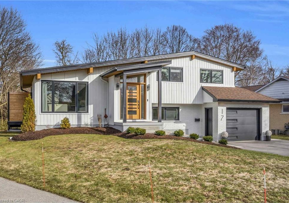 17-bluebird-place-elmira-ontario-40827115