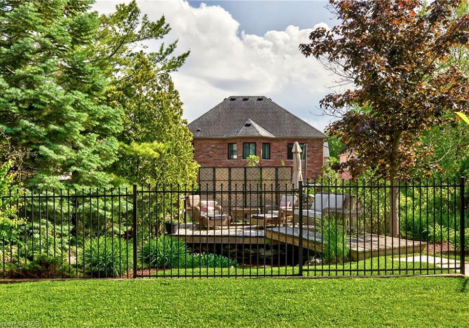 29-gaines-avenue-dundas-ontario-40827139