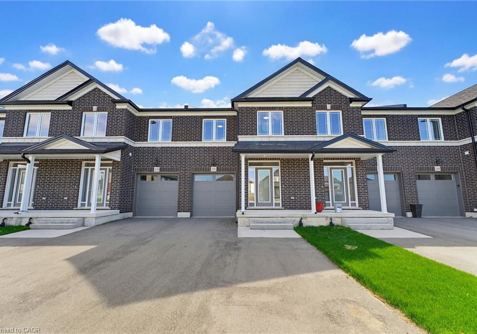 232-keeso-lane-listowel-ontario-40827163