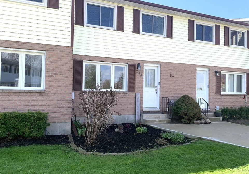 244-richardson-drive-port-dover-ontario-40827173