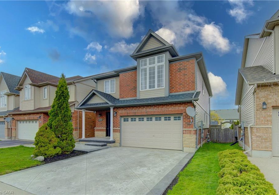 425-sauve-crescent-waterloo-ontario-40827198