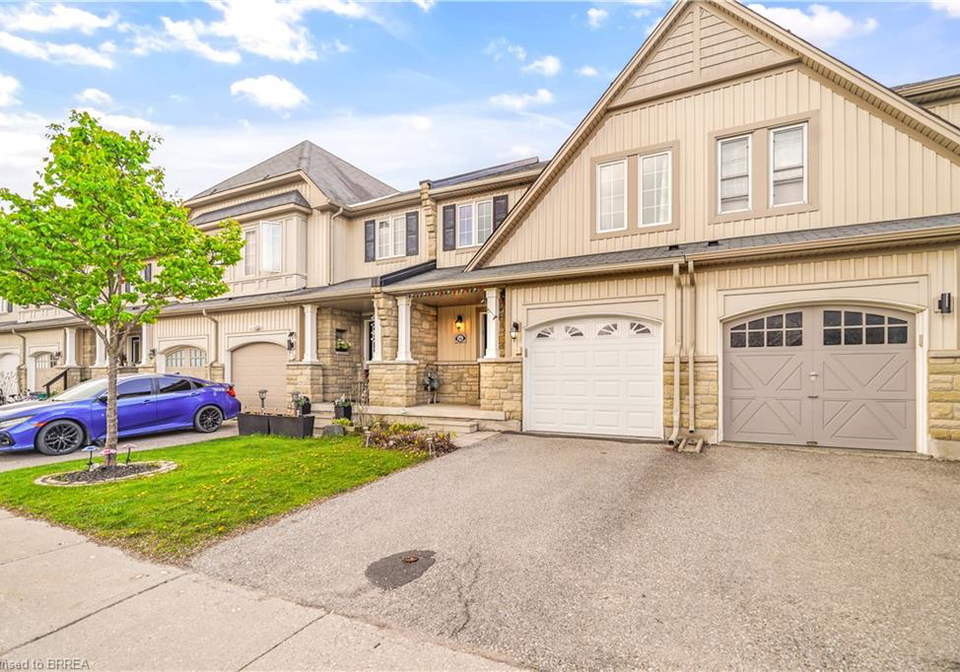 220-blackburn-drive-brantford-ontario-40827200