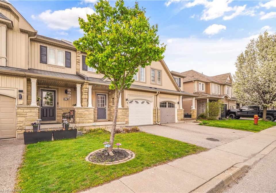 220-blackburn-drive-brantford-ontario-40827200
