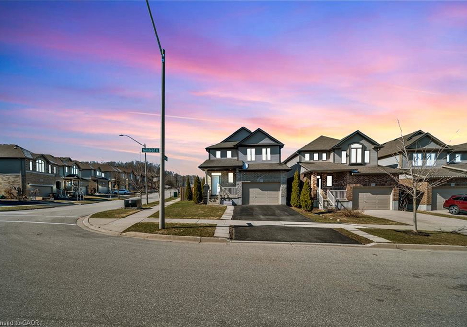 433-twinleaf-street-waterloo-ontario-40827208