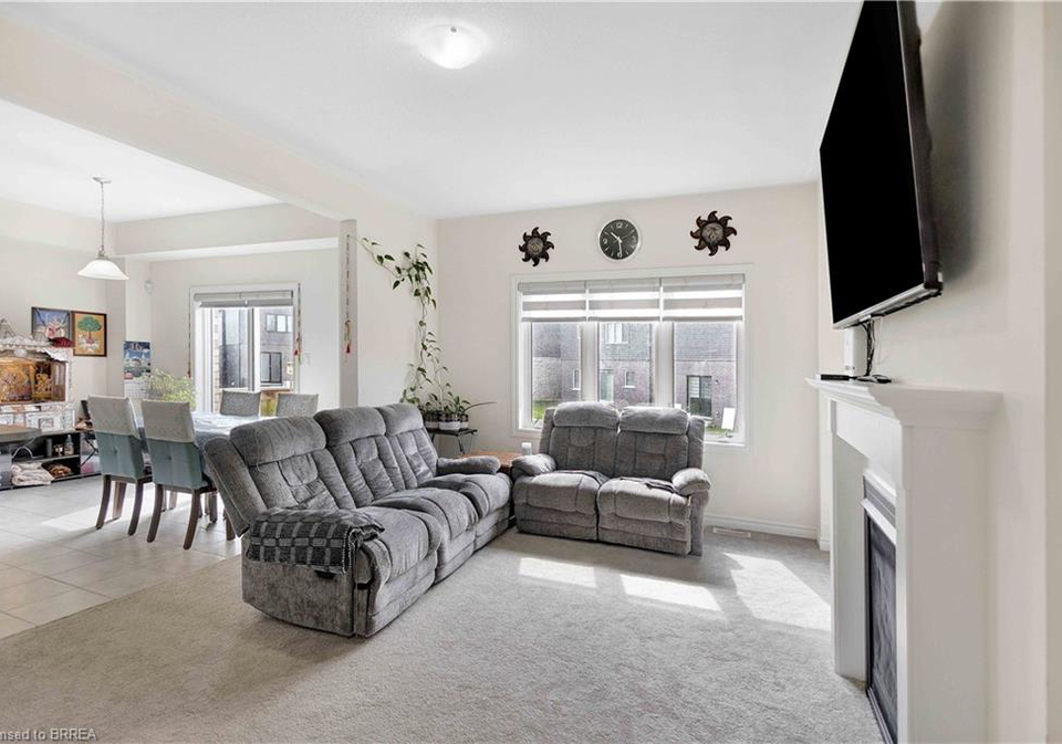 29-jenner-drive-paris-ontario-40827221