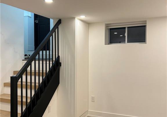 35-barnesdale-avenue-n-hamilton-ontario-40827232