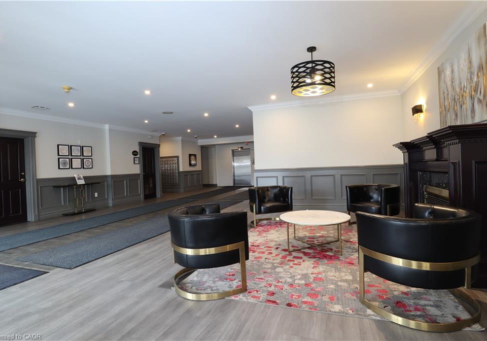 255-keats-way-waterloo-ontario-40827248