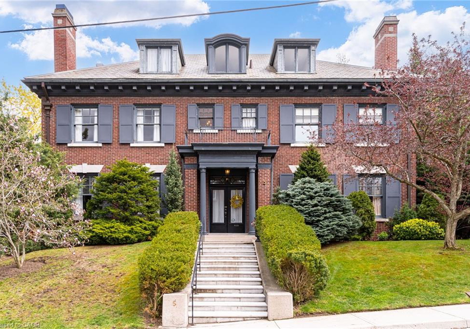 5-undercliffe-avenue-hamilton-ontario-40827274