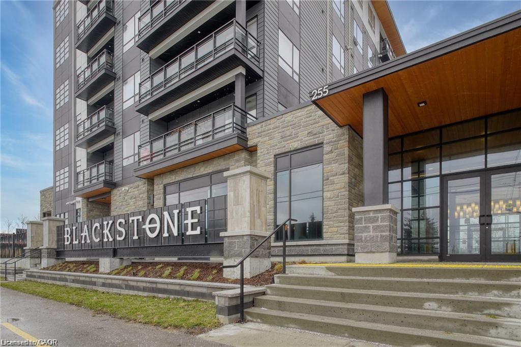 251-northfield-drive-e-waterloo-ontario-40827310