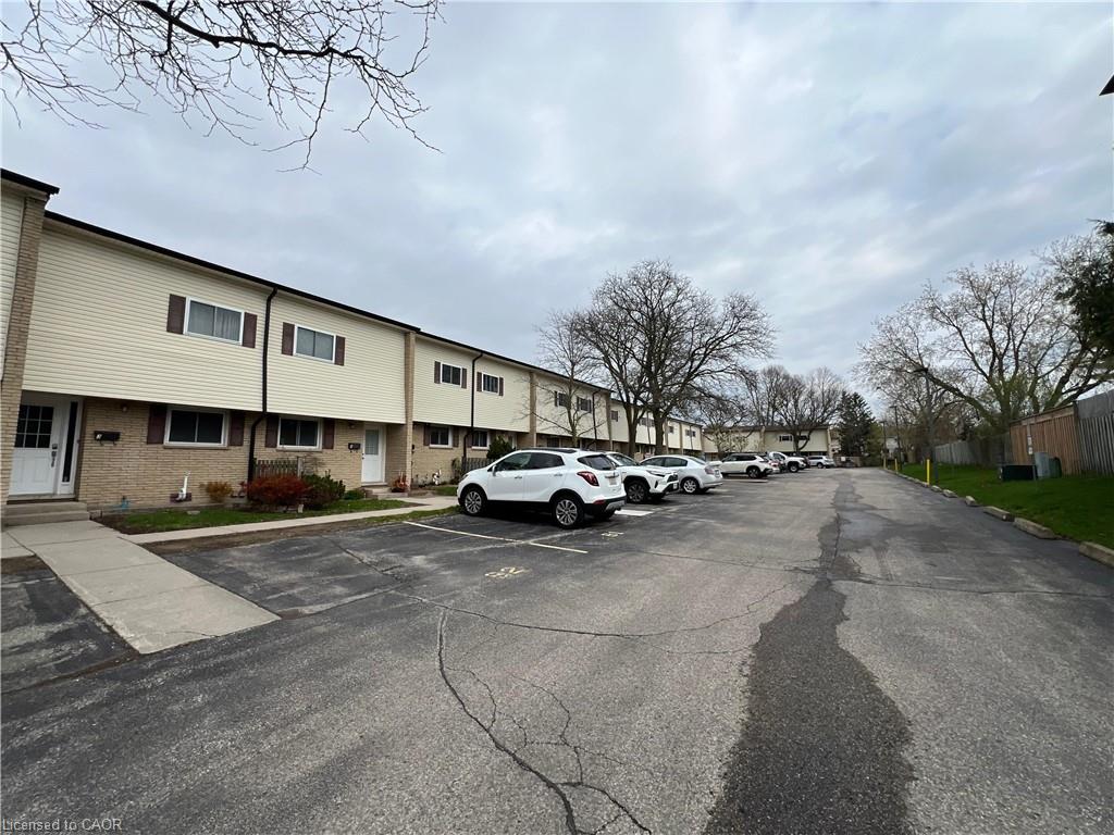211-veronica-drive-kitchener-ontario-40827311