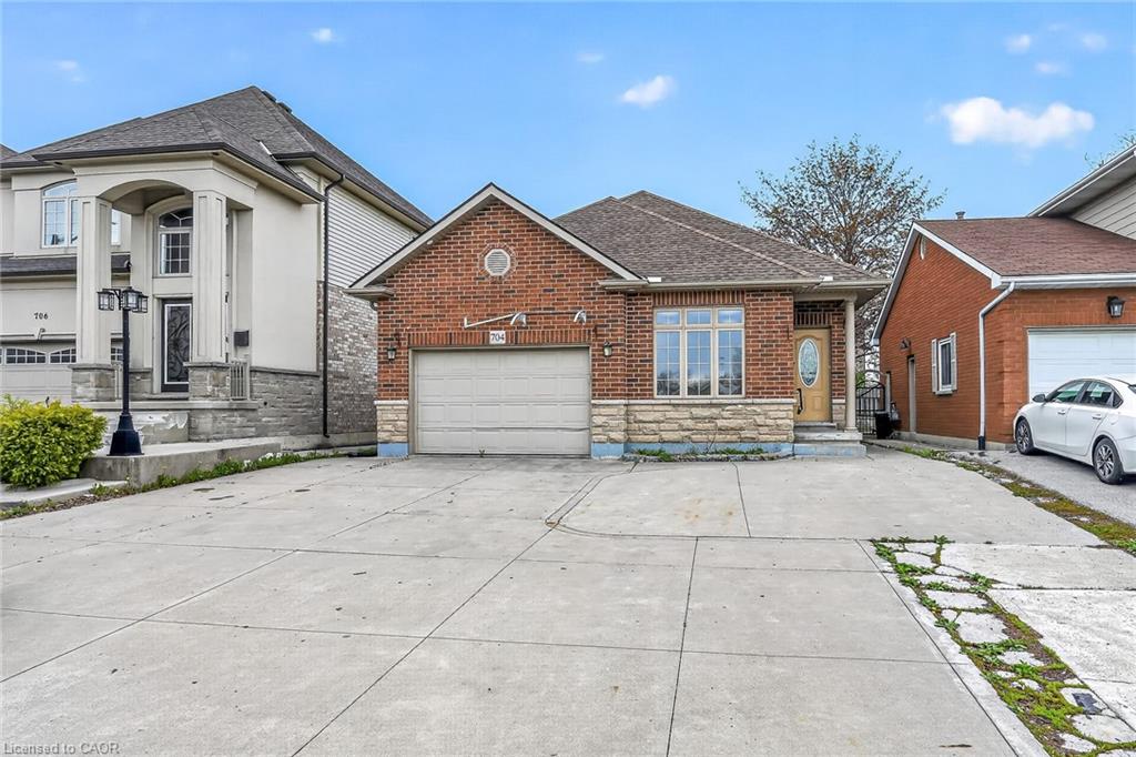 704-stone-church-road-e-hamilton-ontario-40827366