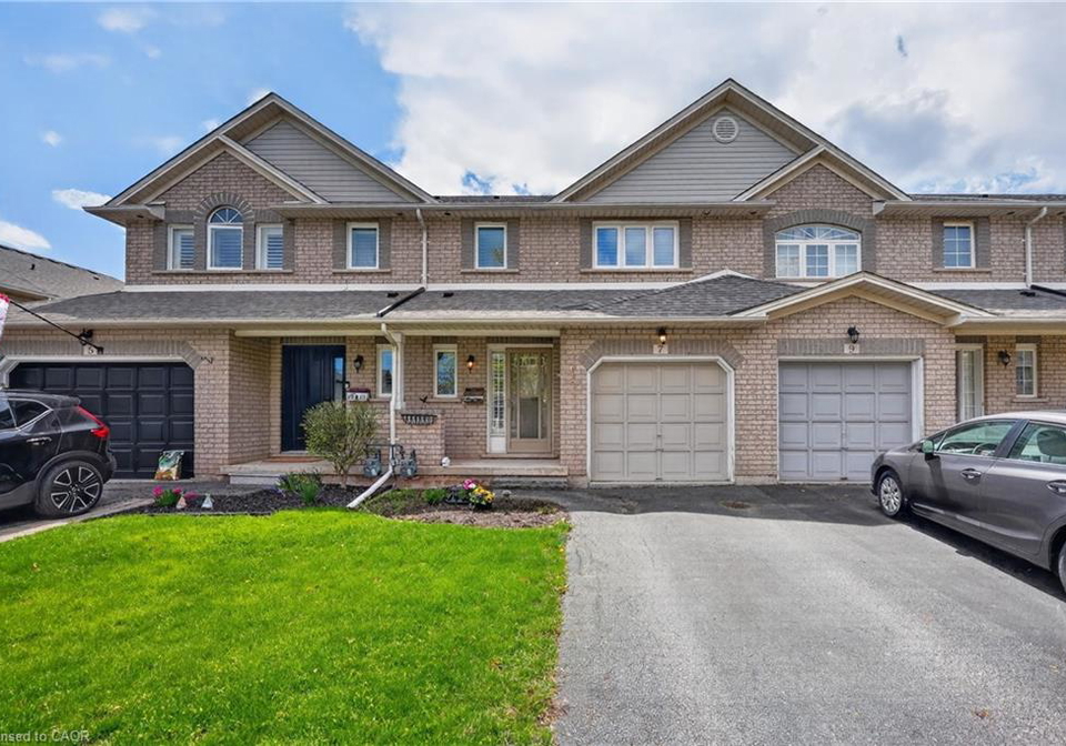7-elderberry-avenue-grimsby-ontario-40827404