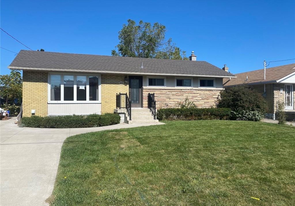 45-endfield-avenue-hamilton-ontario-40827414