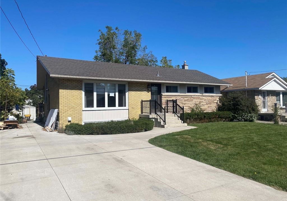 45-endfield-avenue-hamilton-ontario-40827414