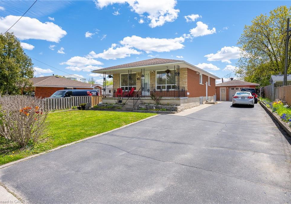 211-ballantyne-avenue-cambridge-ontario-40827417